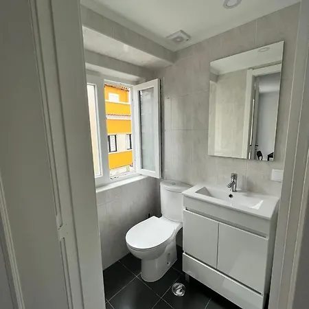 Bairro Alto Lovely Apartment Lisbon
